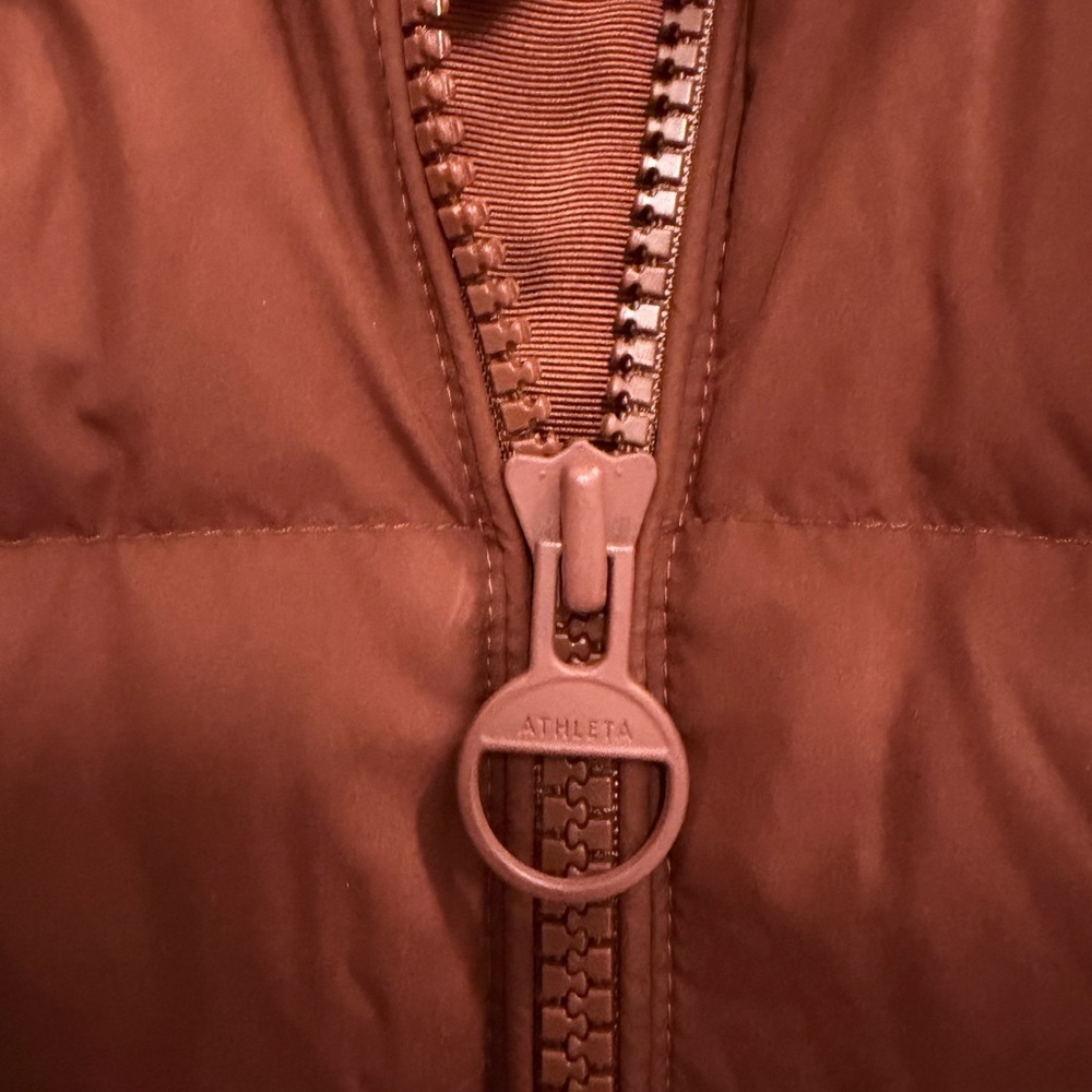 ATHLETA Downtown Puffer Jacket Ancient Mahogany Size XS - Picture 6 of 12